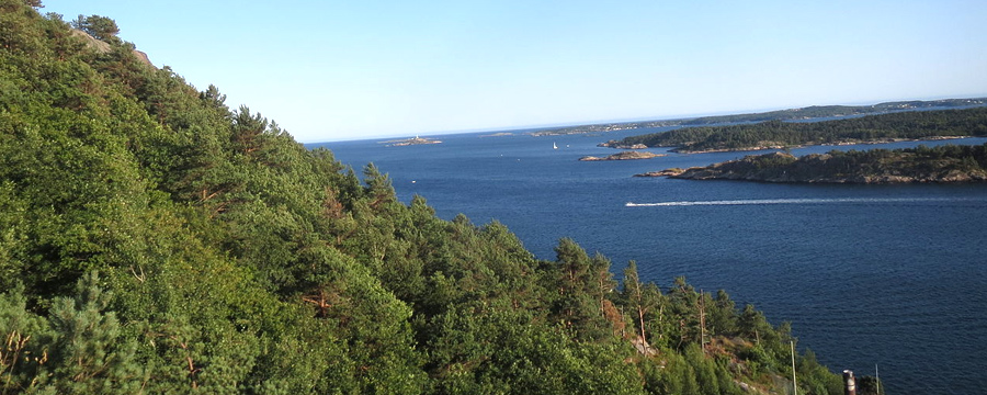 Ile d'Odderøya - By Carsten R D via Wikimedia Commons