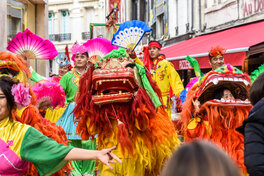 2017 – Dans les rues, sur les places, Orléans célèbre le Nouvel an chinois